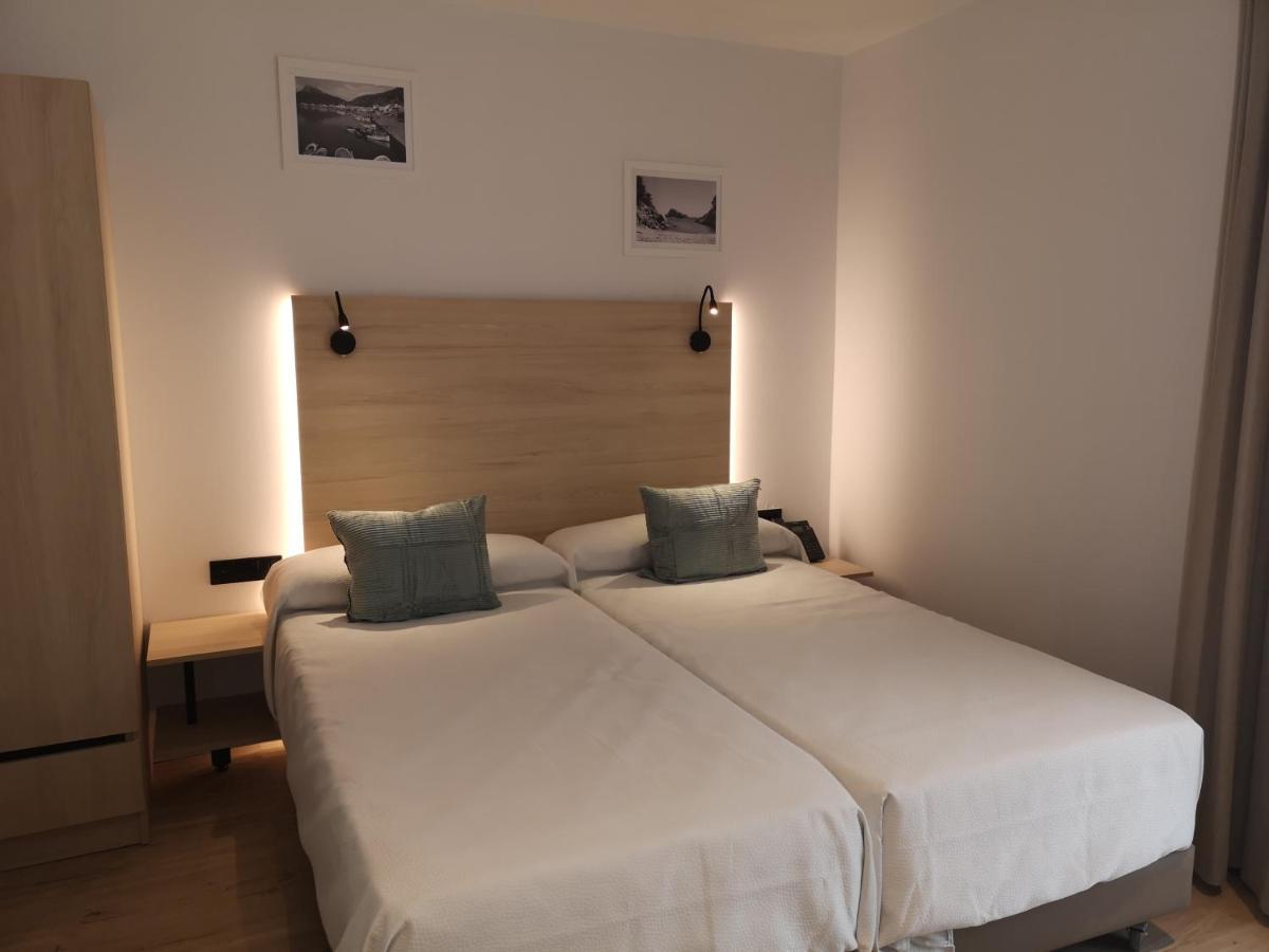 Hotel Coral Boutique By Gaiarooms L'Estartit Esterno foto