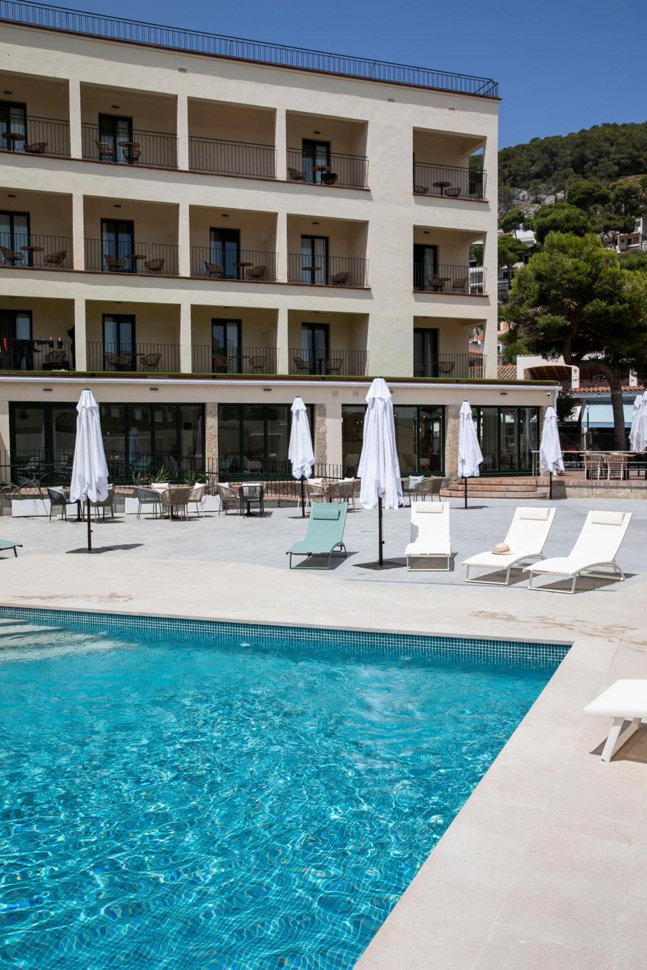 Hotel Coral Boutique By Gaiarooms L'Estartit Esterno foto