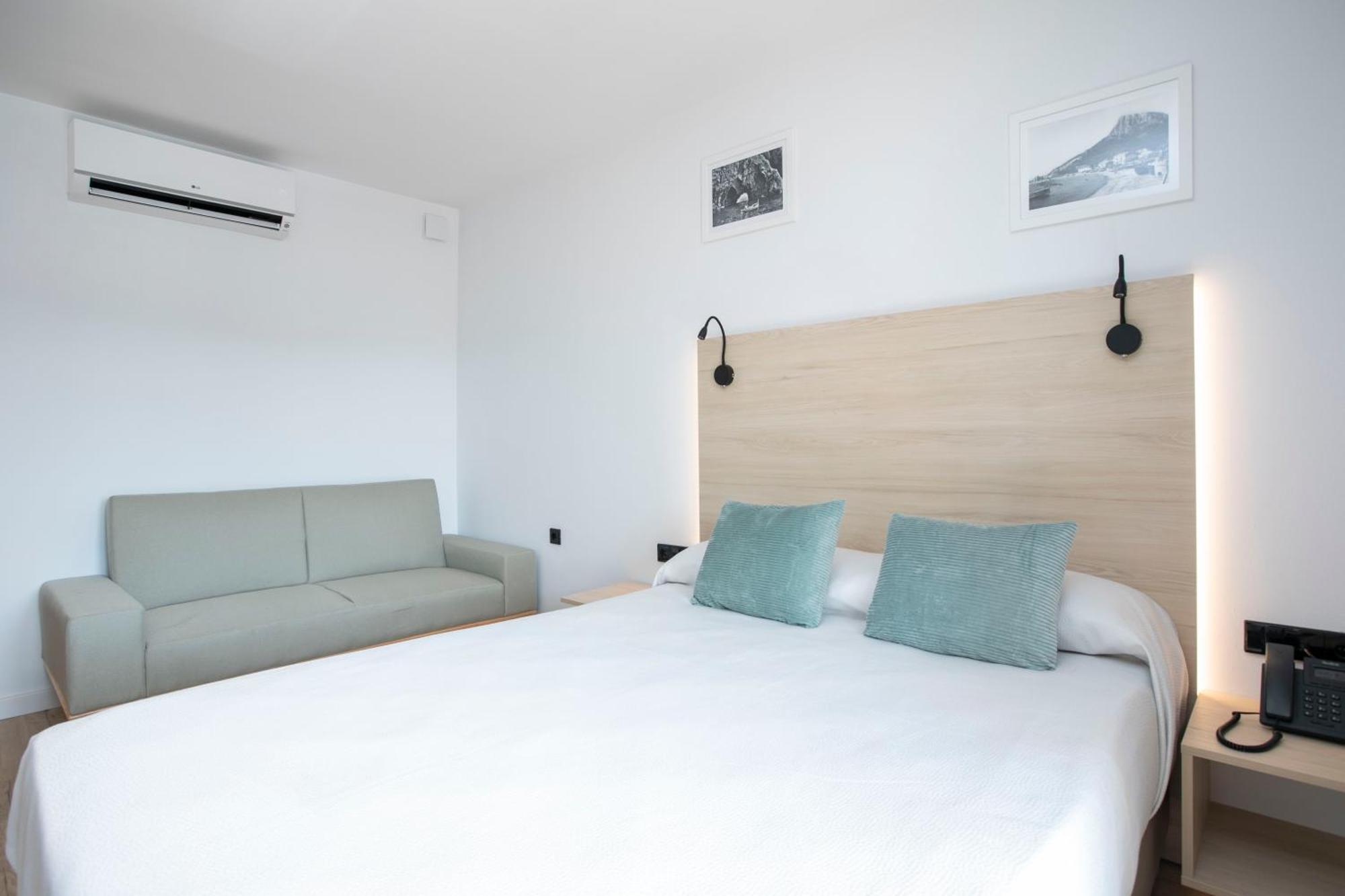 Hotel Coral Boutique By Gaiarooms L'Estartit Esterno foto